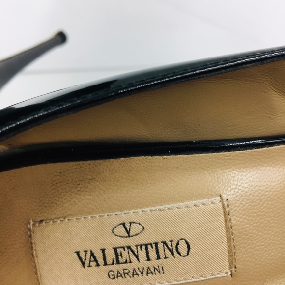Authentic Valentino Heels - Picture 8 of 12